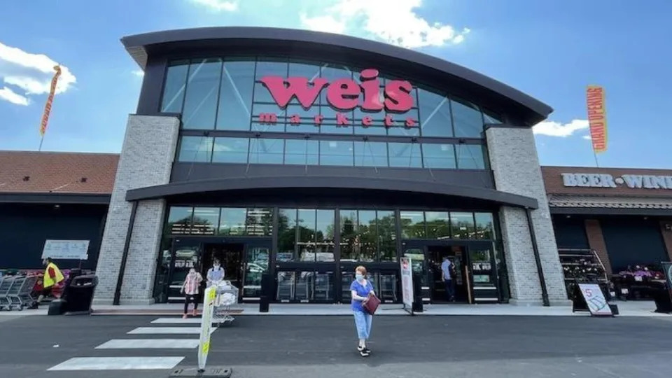 Weis Markets acquires Saylor’s Market